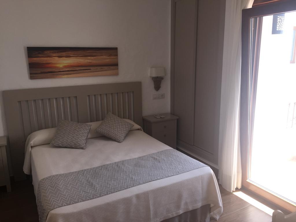 סהרה דה לוס אטונס Hotel Almadrabeta מראה חיצוני תמונה